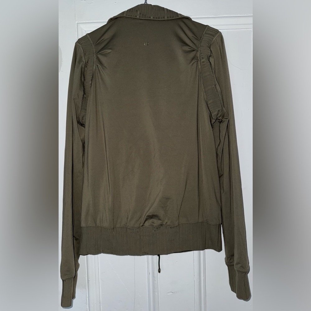 Lululemon Jacket - Picture 4 of 4